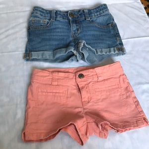 Girls size 6 shorts